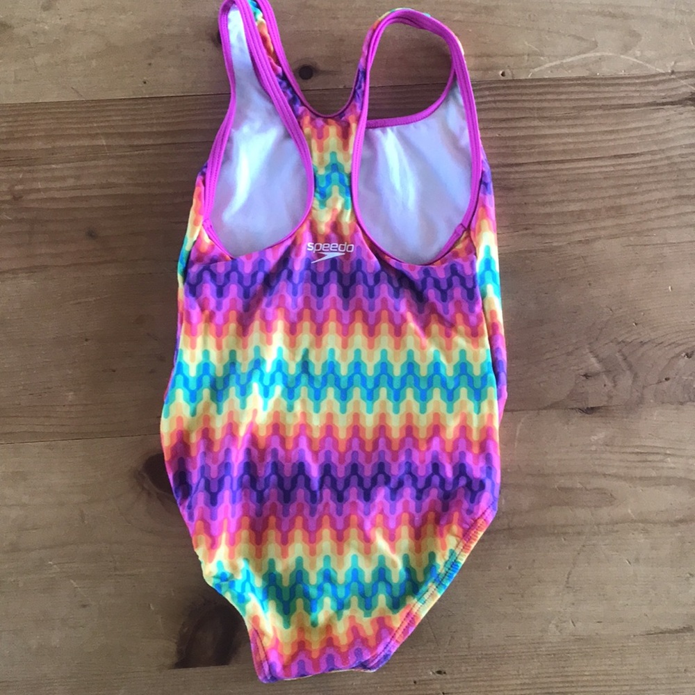🥑 Speedo swimsuit. Must bundle - Picture 2 of 4